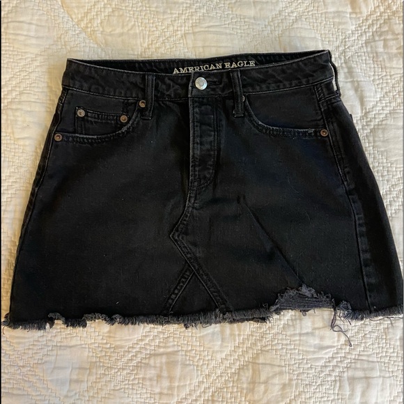 American Eagle Outfitters Dresses & Skirts - AMERICAN EAGLE Black Denim Skirt